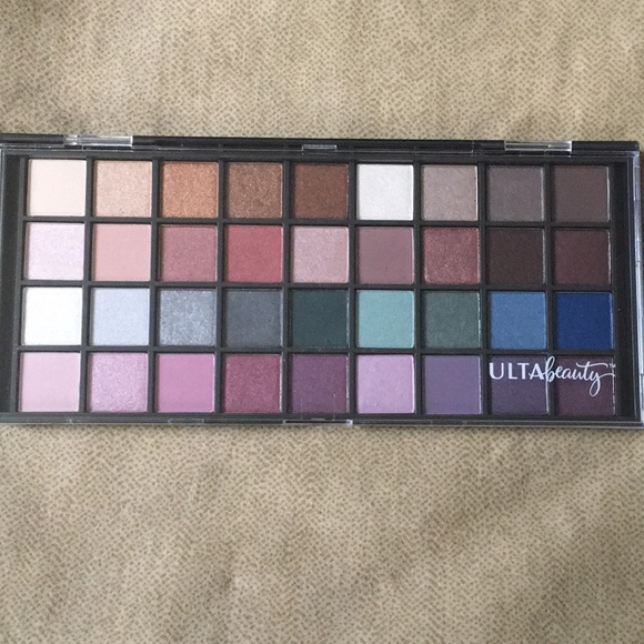 Ulta Beauty eyeshadow bundle - Picture 2 of 4